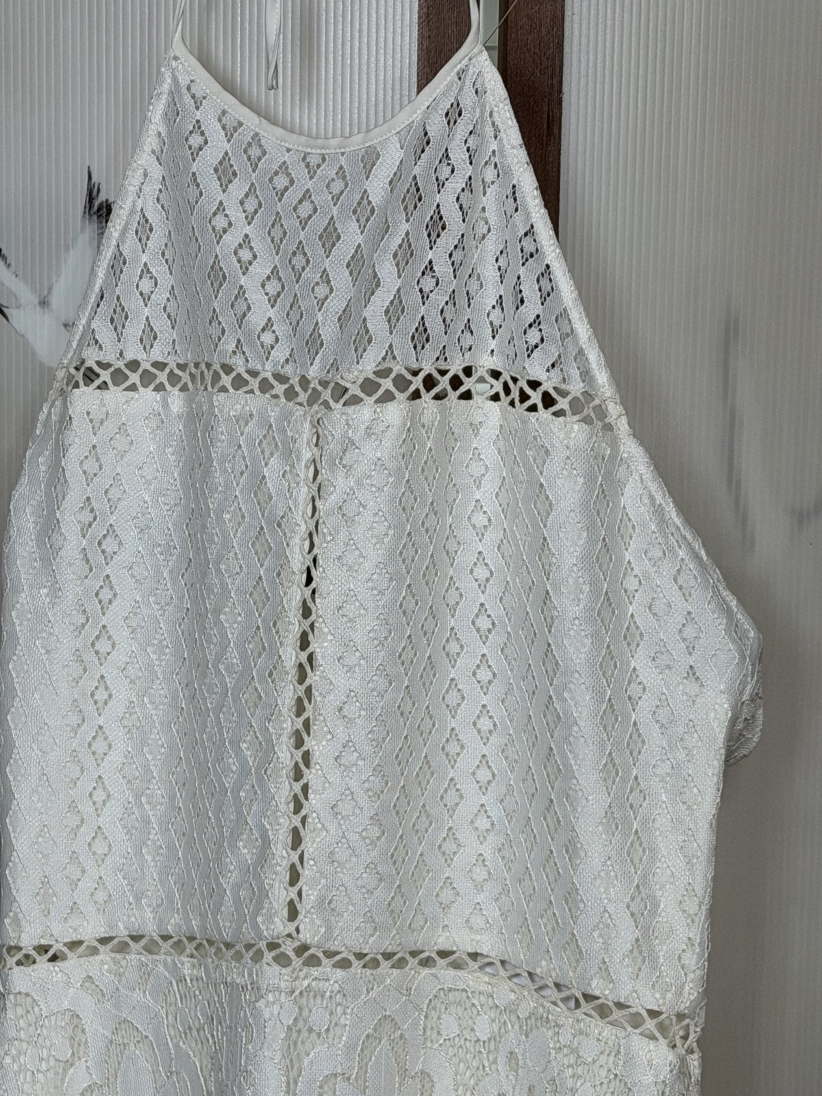 Parker Ivory Lace Halter Handkerchief Hem Dress – Size Small