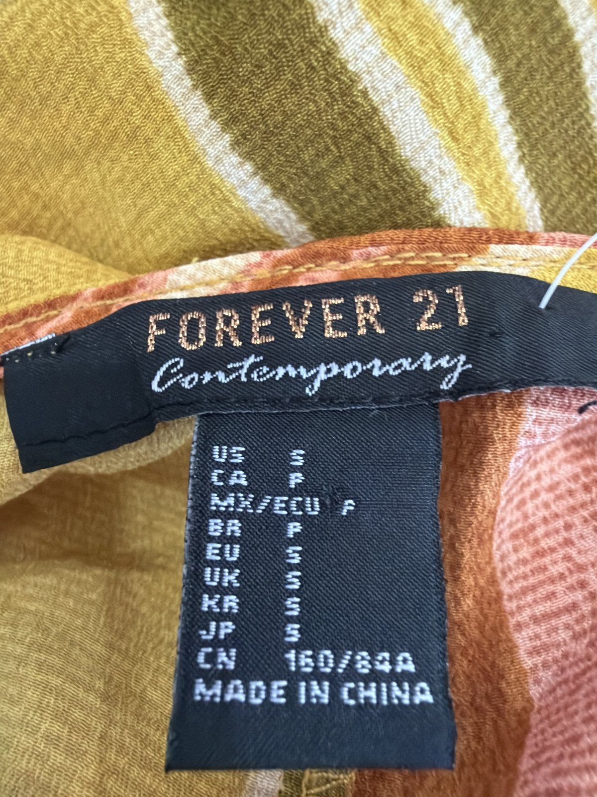 Forever 21 Cropped Size Small