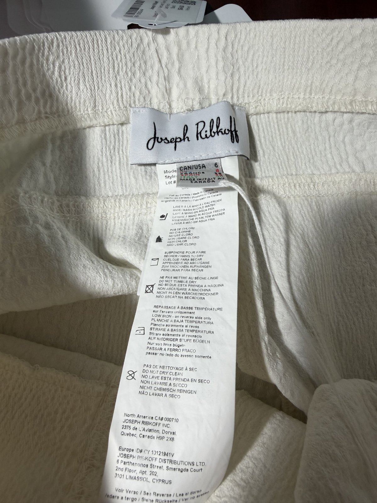 Joseph Ribkoff White Textured Slim Ankle Pants Women's Size 6 Made in Canada