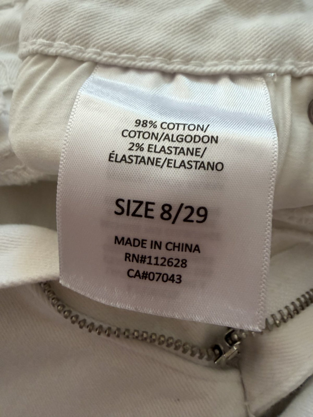 Tahari  Size 8/29