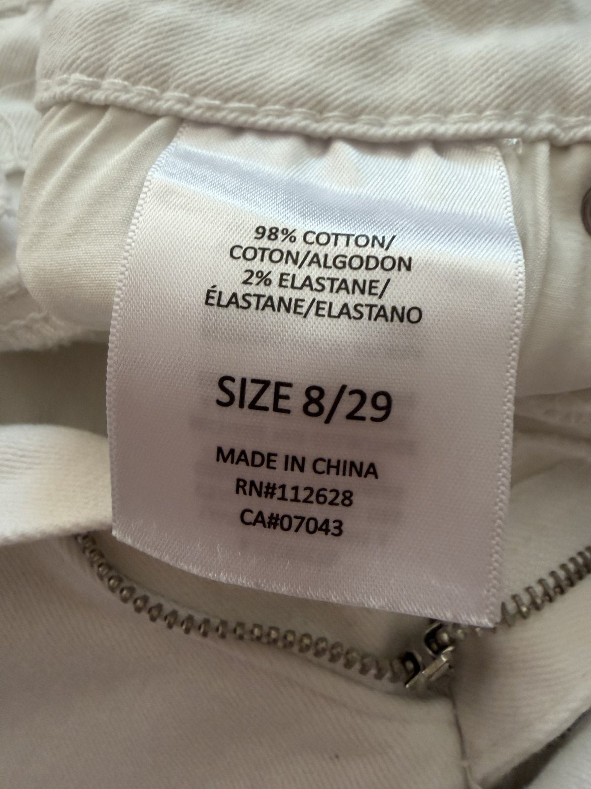 Tahari  Size 8/29