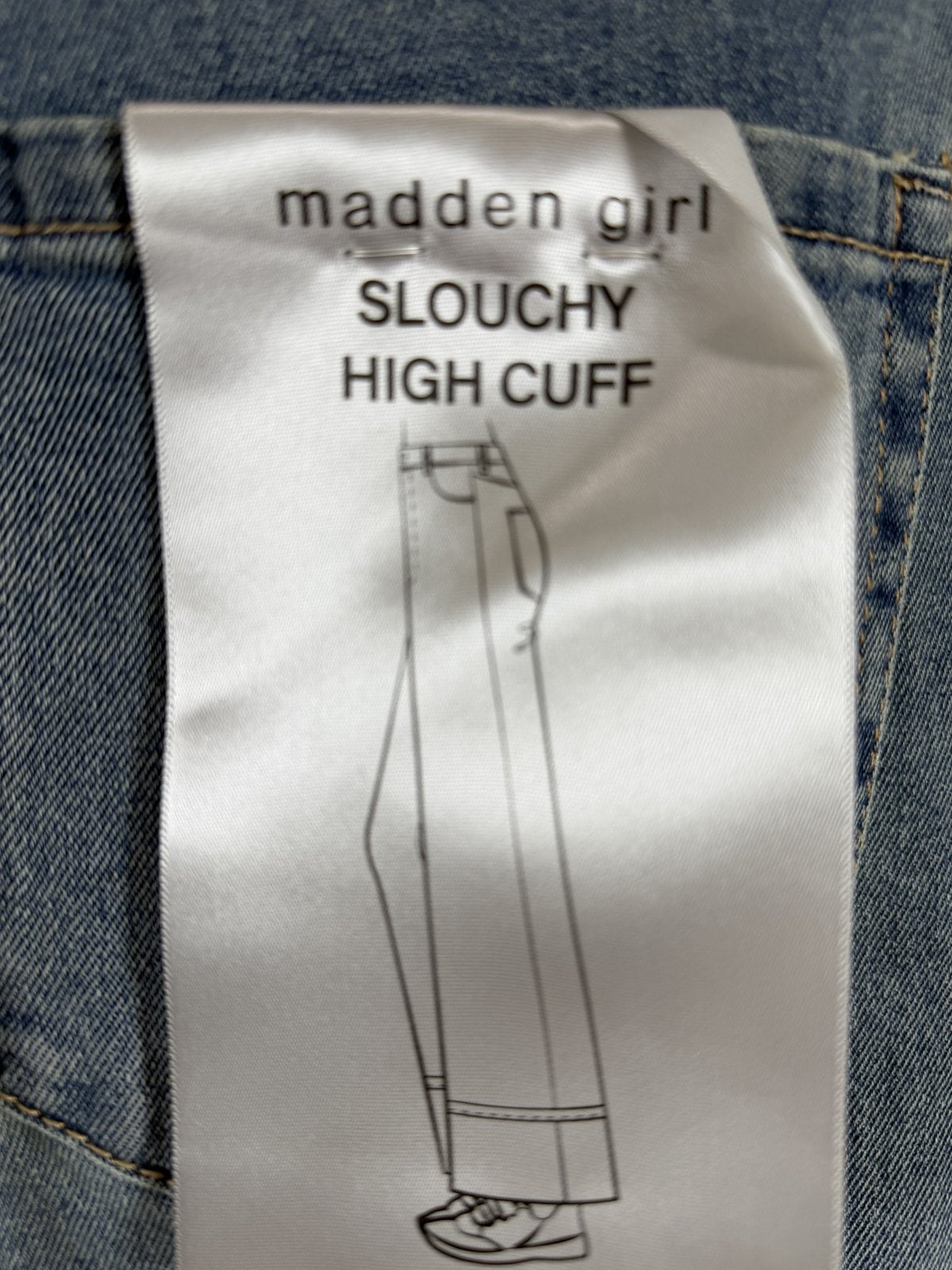 Madden Girl Slouchy High Cuff Jeans – New With Tags – Size 1