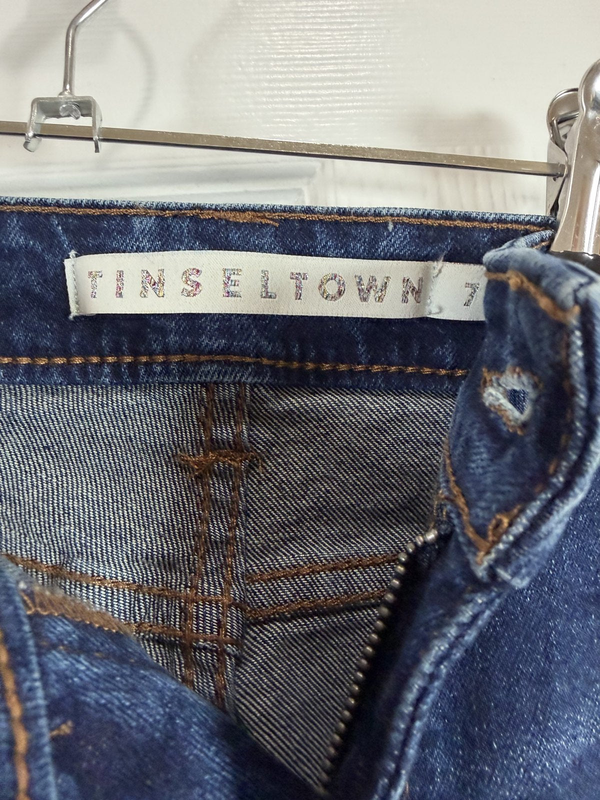 Tinseltown Mid-Rise Skinny Carpenter Jeans Women's Size 7/28 Dark Wash Utility Denim NWT