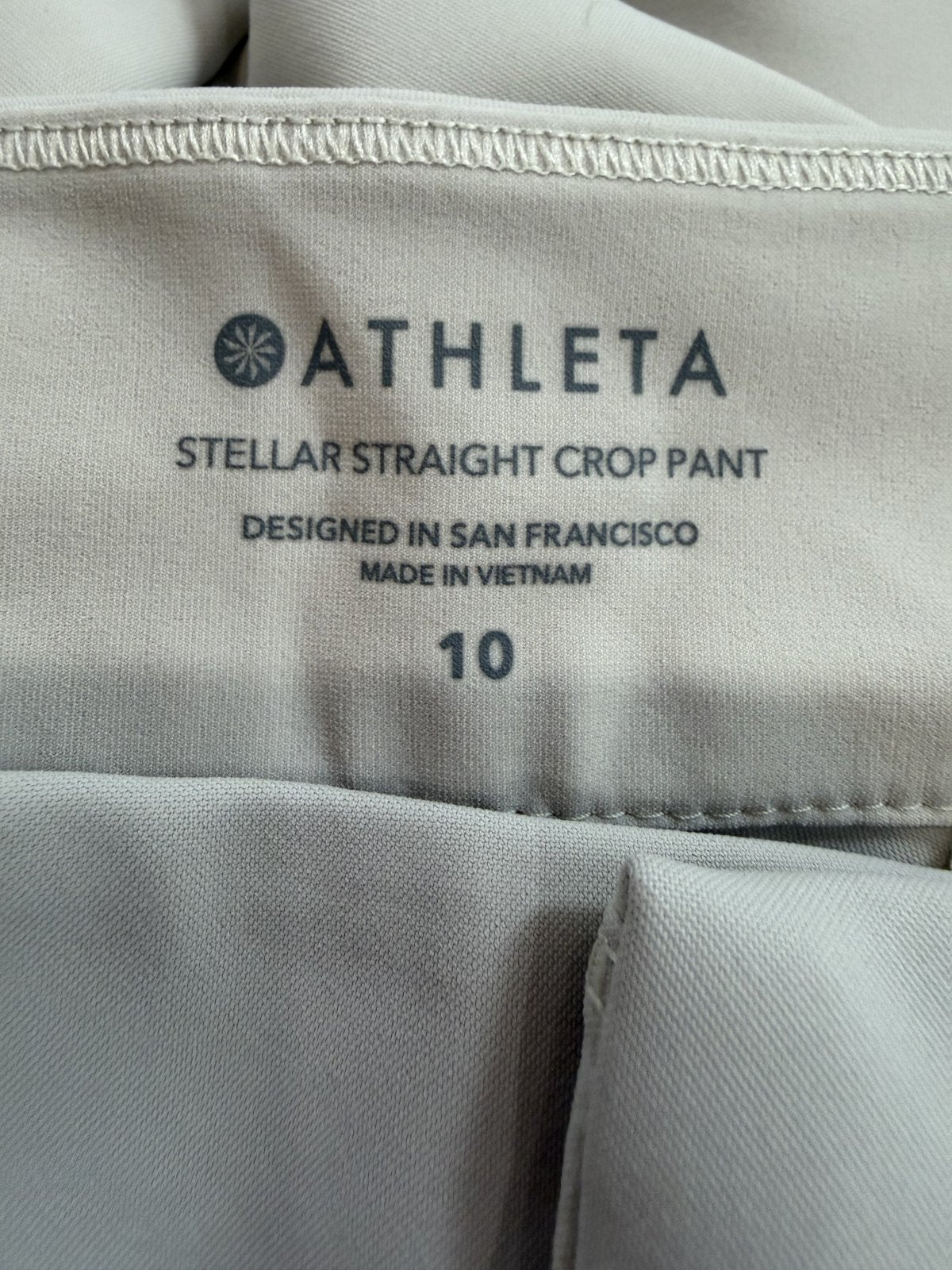 Athleta Stellar Straight Crop Pant Dune Beige Women's Size 10