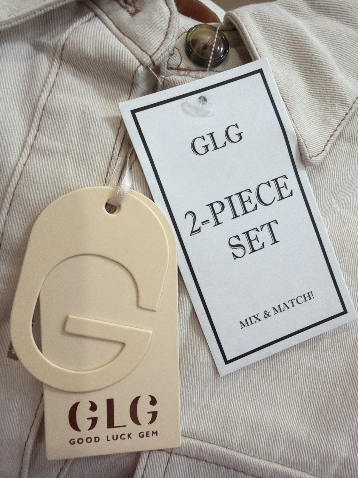 GLG 2-Piece Crop Shirt & Skort Set NWT Women's Size Medium Beige