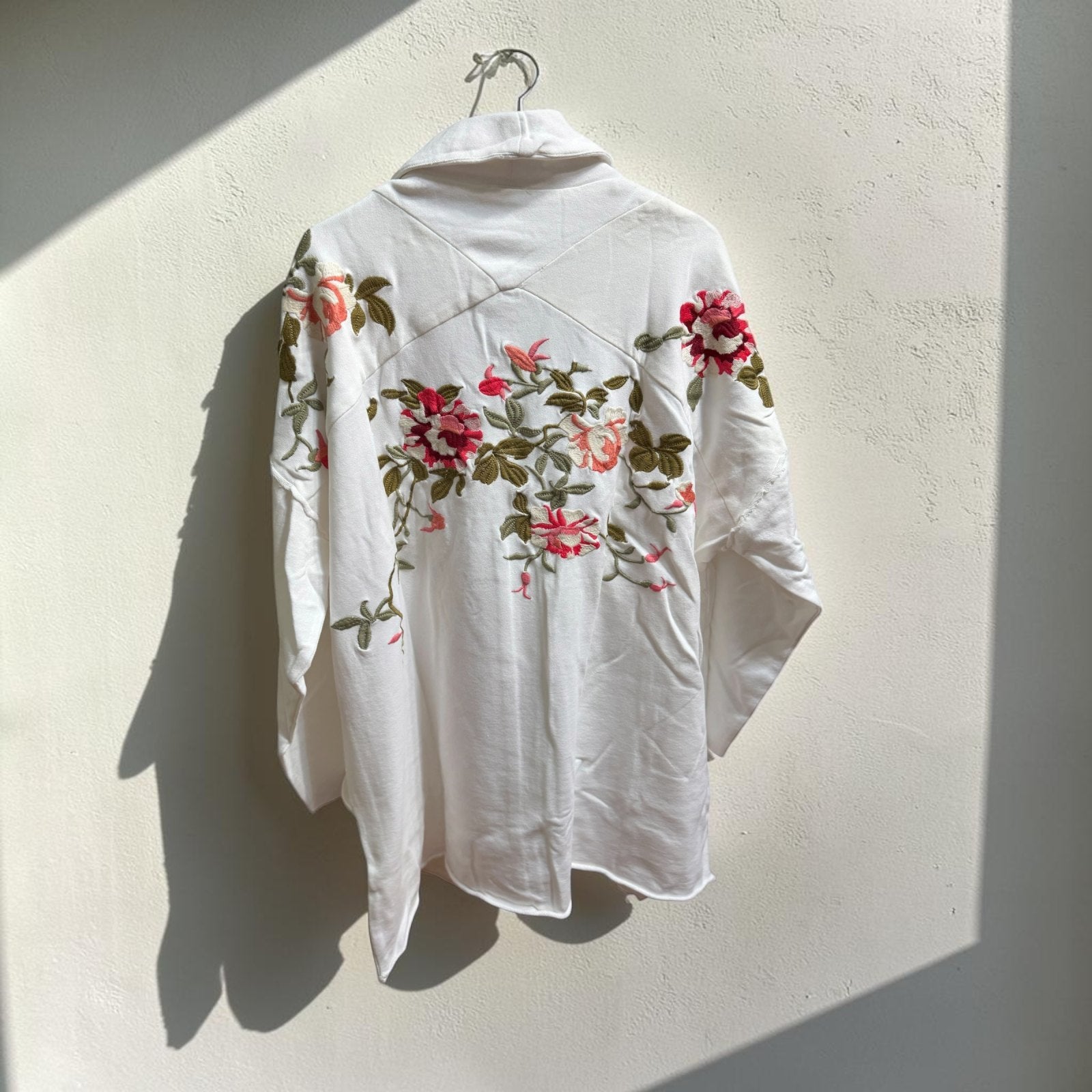 Aratta Silent Journey Knitted Romance Jacket White Floral Embroidered Cardigan Size S