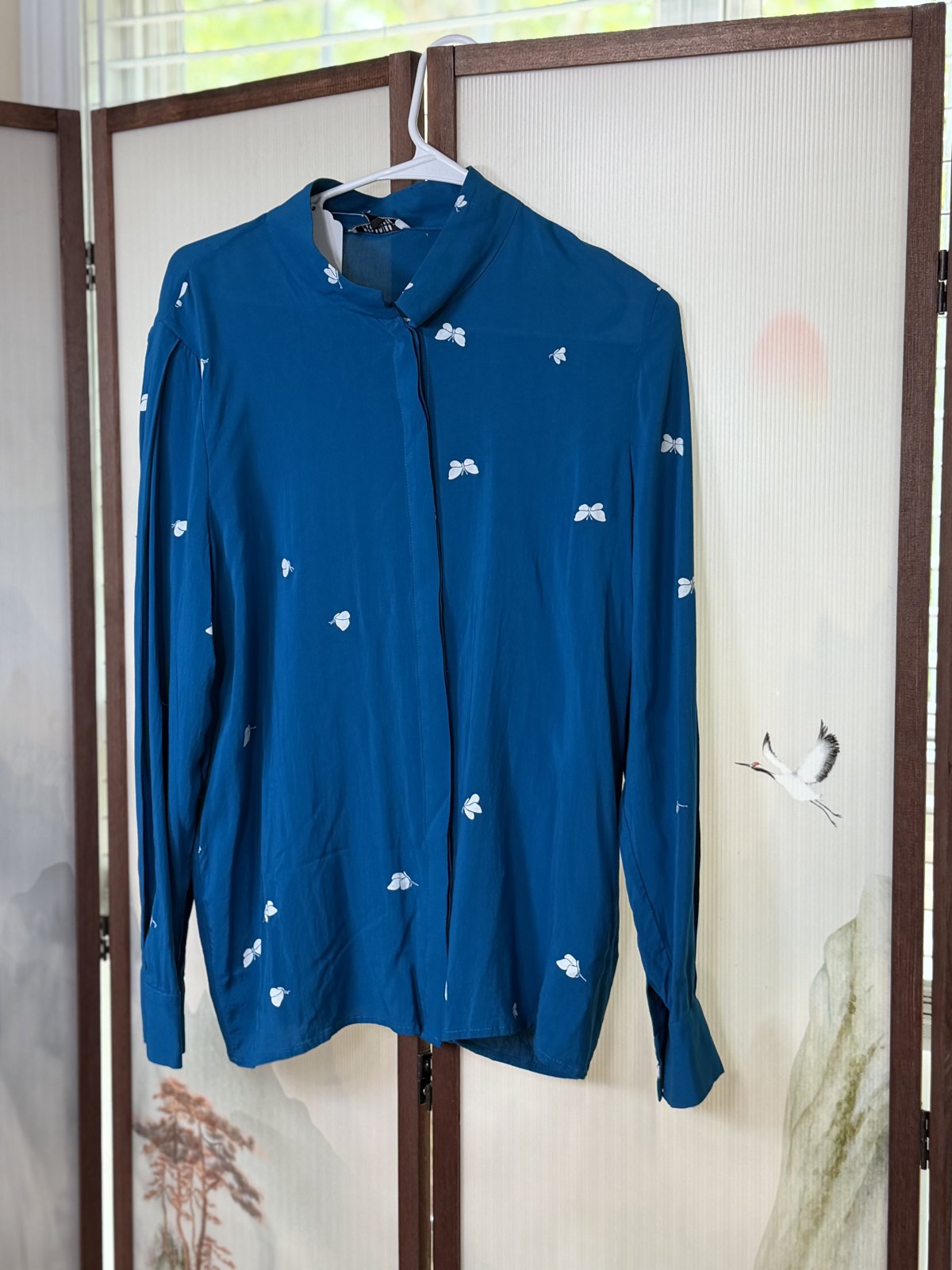 Galeries Lafayette Blue Butterfly Print Hidden Button Blouse Women's Size 42 100% Viscose
