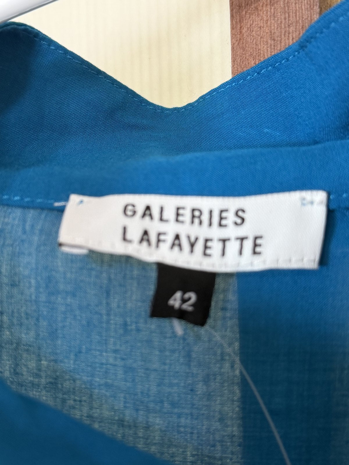 Galeries Lafayette Blue Butterfly Print Hidden Button Blouse Women's Size 42 100% Viscose