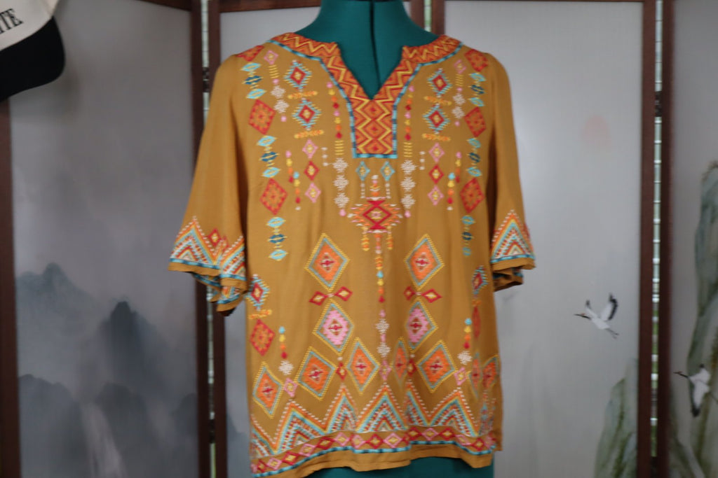 Savannah Jane Mustard Embroidered Boho Tunic Top Small 100% Rayon