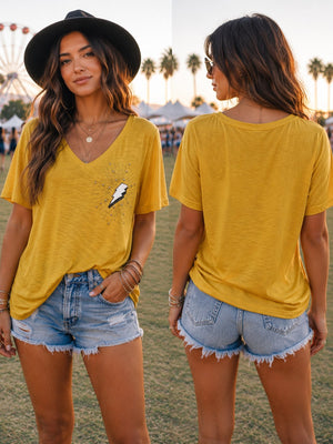 POL Mustard Yellow Lightning Bolt Graphic Tee Studded V-Neck Top Medium